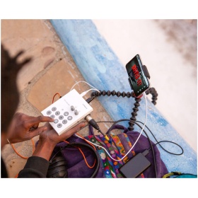 Mixer Roland GO Livecast Smartphone Streaming USB - Image 3