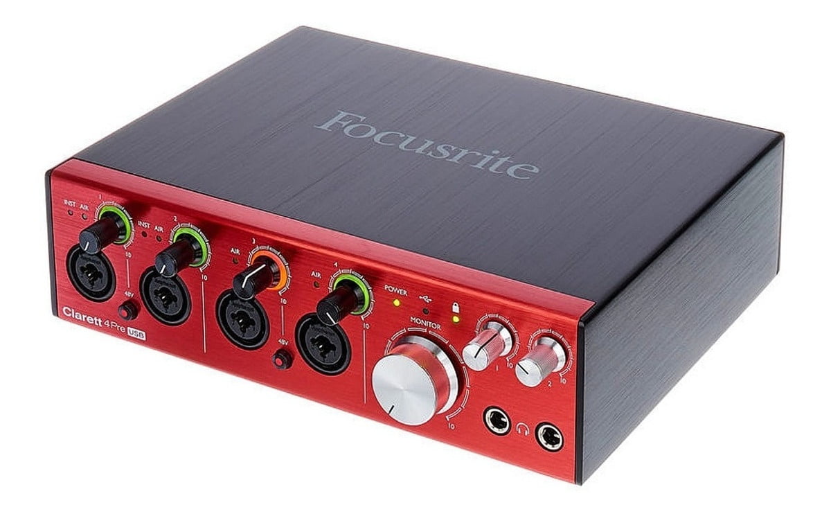 Placa_Focusrite_Clarett_4Pre_COMPAS_UNA