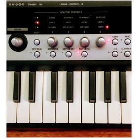 Sintetizador Korg Microstation Workstation Impecable - Image 3