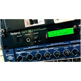 Roland GR50 Sintetizador de Rack para Guitarra - Image 3