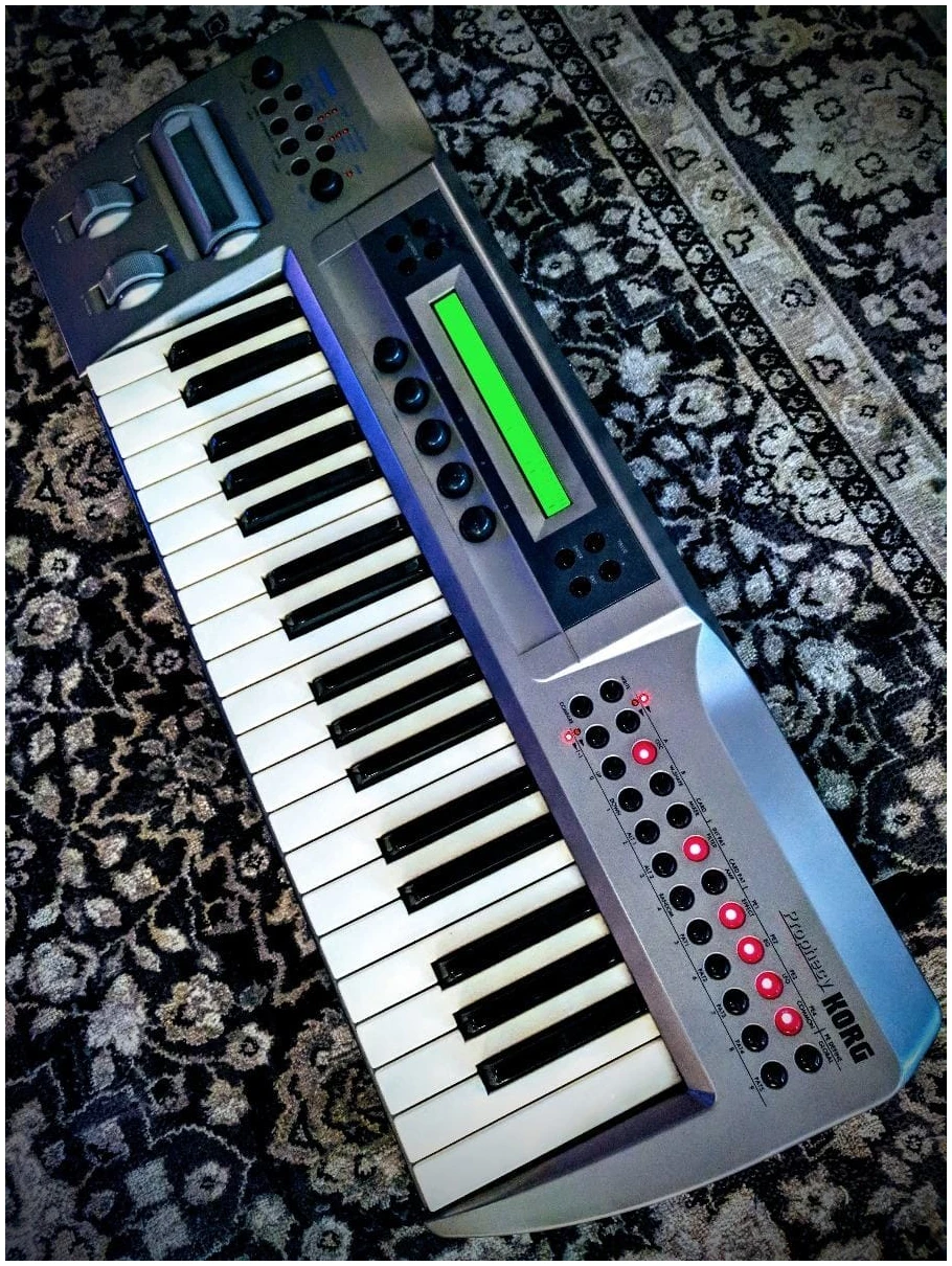 D_952023-MLA25973864864_092017-F.jpg Sintetizador Korg Prophecy Impecable