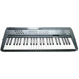 Sintetizador Digital Korg 707 Midi De 49 Notas Usado
