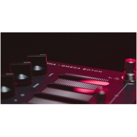 Pedal Darkglass Alpha Omega Photon Compresor Drive para Bajo - Image 4