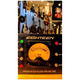 Channel Strip Black Lion Eighteen Preamp de Microfono y EQ - Image 4
