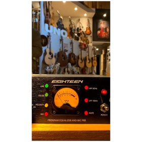 Channel Strip Black Lion Eighteen Preamp de Microfono y EQ - Image 6