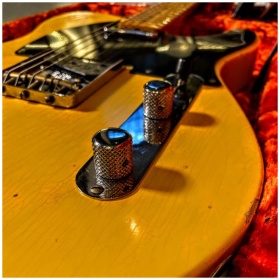 Guitarra Fender Telecaster Custom Shop LTD Relic 51 USA - Image 15