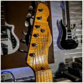 Guitarra Fender Telecaster Custom Shop LTD Relic 51 USA - Image 11