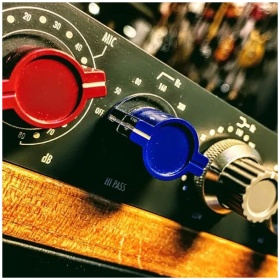 Preamplificador Microfono Warm Audio WA73EQ Tipo Neve1073 - Image 5