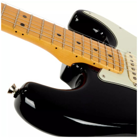 Guitarra Fender American Professional II Stratocaster USA - Image 4