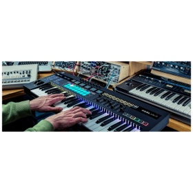 Controlador Novation SL49 MKIII con teclas semi pesadas - Image 2