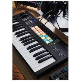 Controlador Novation Launchkey 37 Mk3 - Image 5