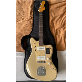 Guitarra Electrica Fender Jazzmaster Vintera II 50s Rosewood - Image 3
