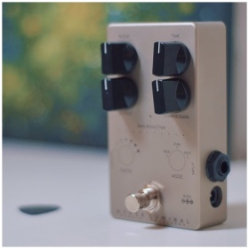 Pedal Compresor Darkglass Hyper Luminal Hibrido USB - Image 4