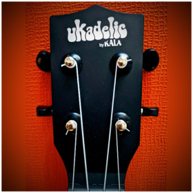 Ukelele Kala Ukadelic Soprano - Diseños varios con Funda - Image 7