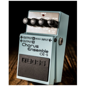 Pedal De Guitarra Boss CE5 Chorus Ensamble - Image 4