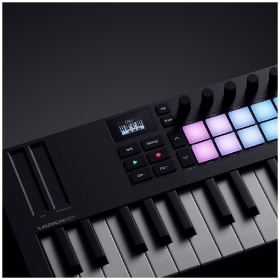 Controlador Novation Launchkey Mini 37 Mk4 - Image 5