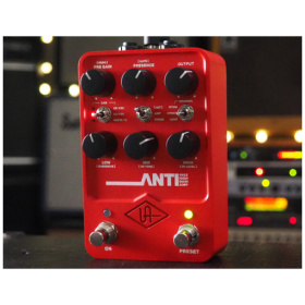 Pedal de Guitarra Universal Audio Anti 1992 High Gain Amp - Image 3
