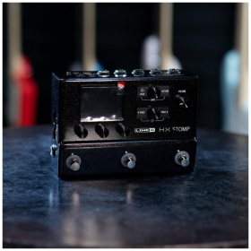 Pedalera Line 6 Helix HX Stomp Multiefecto - Image 2