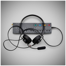 Auriculares Teenage Engineering M1 Monitor Persona - Image 4