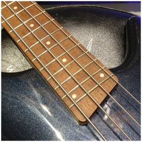 Bajo Eléctrico Ibanez SR300e Activo 4 Cuerdas - Image 9