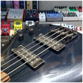 Bajo Eléctrico Ibanez SR300e Activo 4 Cuerdas - Image 6