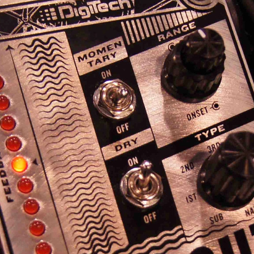 Pedal de Efecto Digitech Freqout Natural Feedback Creator - Image 9