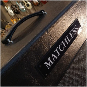 Gabinete MATCHLESS ESD 212 USA Caja Baffle de 30W - USADO - Image 10