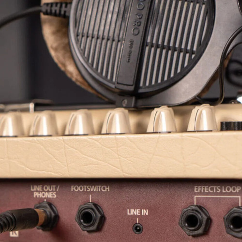 Amplificador Blackstar Debut 50R Combo de Guitarra con Reverb - Image 4