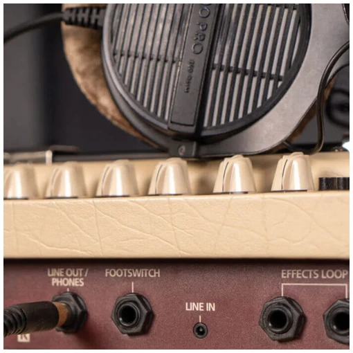 Amplificador Blackstar Debut 50R Combo de Guitarra con Reverb - Image 4